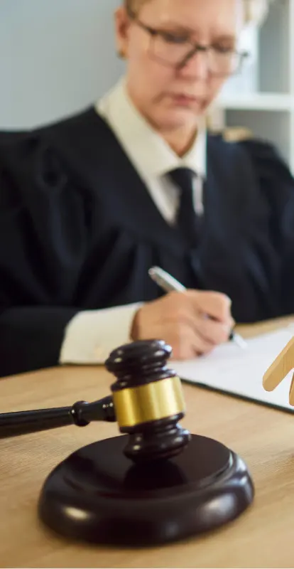 Pensión de alimentos en Chile: Finiquito y liquidación — qué revisar antes de firmar y cómo impugnar